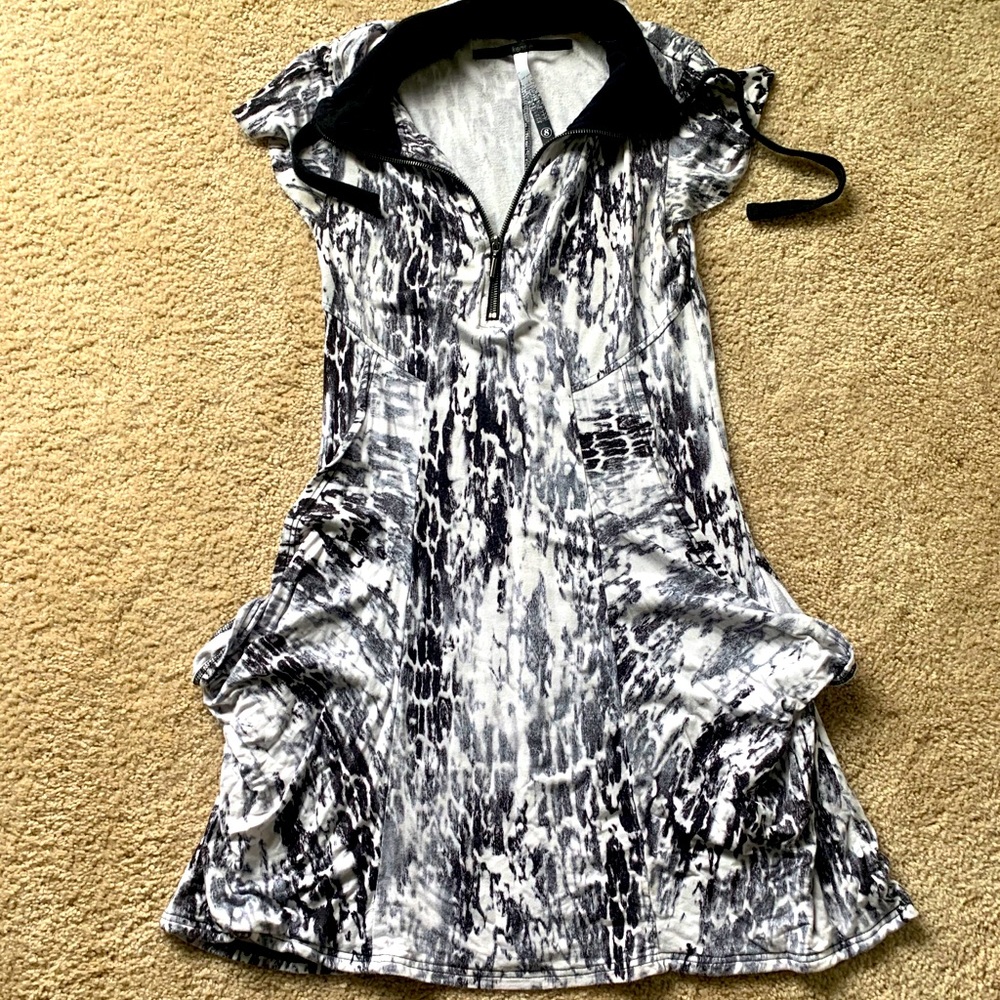Collard zip stretchy dress w pockets kensie s m l